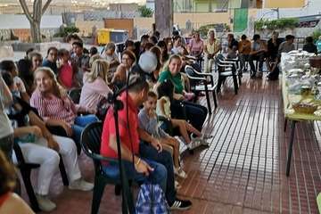 Concurrido concurso de repostería y comidas caseras en La Viña (Foto TA)